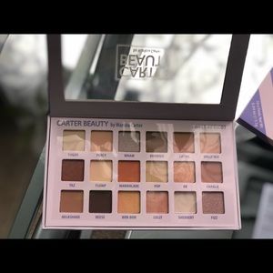 Carter Beauty eyeshadow